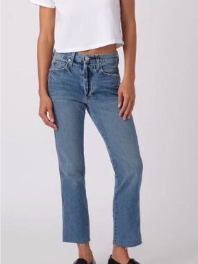 AMO  Loverboy Cropped  Jeans Raw Hem 28